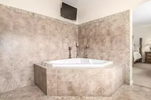 4933 W Fallen Leaf Ln, Glendale, AZ 85310 - Photo 22