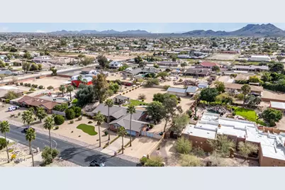 4933 W Fallen Leaf Lane, Glendale, AZ 85310 - Photo 58