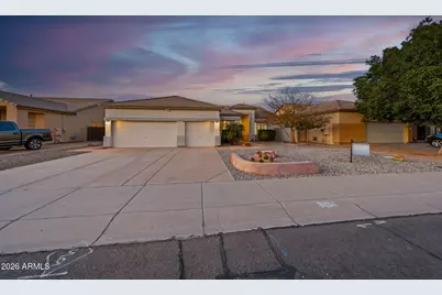 214 E Spur Avenue, Gilbert, AZ 85296 - Photo 1