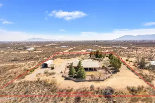 3000 S Pettit Ln, Sierra Vista, AZ 85650 - Photo 2