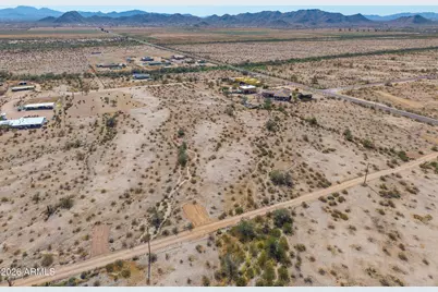 12491 N Hidden Valley B Road #B, Maricopa, AZ 85139 - Photo 4