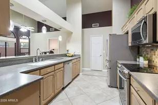 13401 S 37th Pl, Phoenix, AZ 85044 - Photo 10