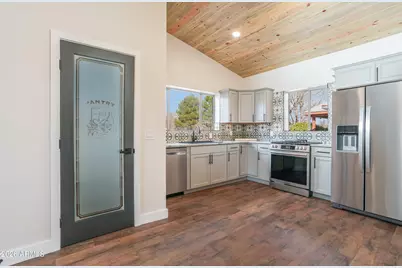 801 N 3rd Street, Cottonwood, AZ 86326 - Photo 2