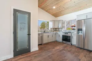 801 N 3rd St, Cottonwood, AZ 86326 - Photo 2