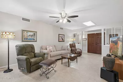 10520 W White Mountain Road, Sun City, AZ 85351 - Photo 10