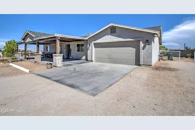 12117 S 204th Lane, Buckeye, AZ 85326 - Photo 1
