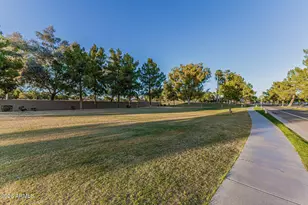 6963 W Kimberly Way, Glendale, AZ 85308 - Photo 48
