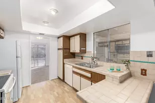 4901 E Magic Stone Dr, Phoenix, AZ 85044 - Photo 12