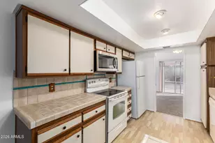 4901 E Magic Stone Dr, Phoenix, AZ 85044 - Photo 14