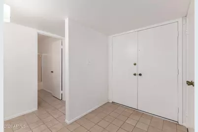 4901 E Magic Stone Drive, Phoenix, AZ 85044 - Photo 4