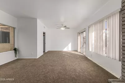 4901 E Magic Stone Drive, Phoenix, AZ 85044 - Photo 6