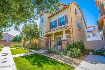 947 W Wendy Way, Gilbert, AZ 85233 - Photo 2