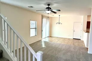 971 S Deerfield Ln, Gilbert, AZ 85296 - Photo 4