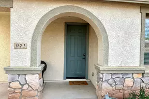 971 S Deerfield Ln, Gilbert, AZ 85296 - Photo 2