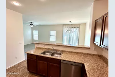 971 S Deerfield Lane, Gilbert, AZ 85296 - Photo 8