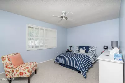 10007 W Pleasant Valley Road, Sun City, AZ 85351 - Photo 12