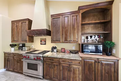 7642 E Hartford Drive, Scottsdale, AZ 85255 - Photo 10