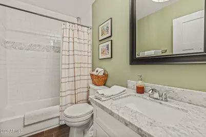 4414 E Montecito Avenue, Phoenix, AZ 85018 - Photo 32