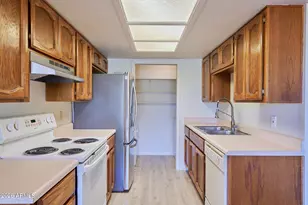 16734 E Westby Dr, Fountain Hills, AZ 85268 - Photo 4