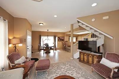 10218 N 12th Place #2, Phoenix, AZ 85020 - Photo 2