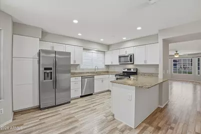 2875 W Highland Street #1115, Chandler, AZ 85224 - Photo 6