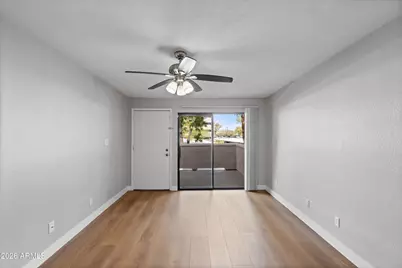 5757 W Eugie Avenue #2114, Glendale, AZ 85304 - Photo 6