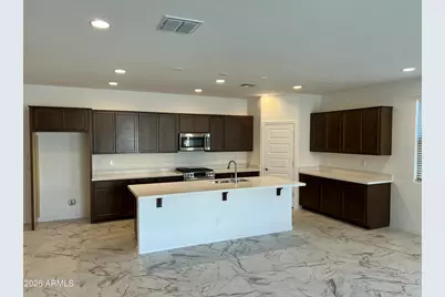 10214 W Indianola Avenue, Avondale, AZ 85392 - Photo 4