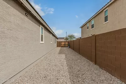 2554 S 179th Drive, Goodyear, AZ 85338 - Photo 20
