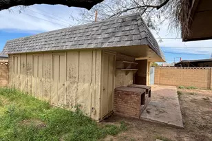 6258 W Wolf St, Phoenix, AZ 85033 - Photo 24