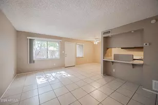 4260 N 67th Dr, Phoenix, AZ 85033 - Photo 8