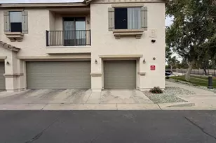 7464 S 31st Pl, Phoenix, AZ 85042 - Photo 1