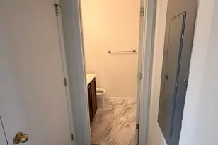 7464 S 31st Pl, Phoenix, AZ 85042 - Photo 20