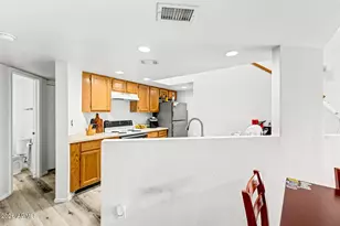 3228 W Glendale Ave, Phoenix, AZ 85051 - Photo 10