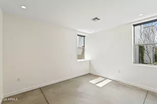 1337 E Polk St, Phoenix, AZ 85006 - Photo 18