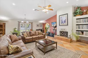 15629 N 10th Pl, Phoenix, AZ 85022 - Photo 10