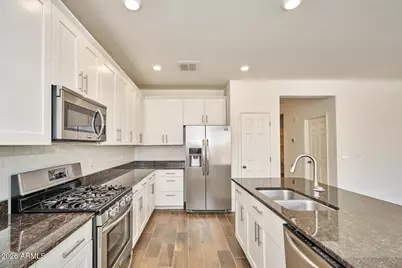 3223 S Miller Drive, Chandler, AZ 85286 - Photo 16