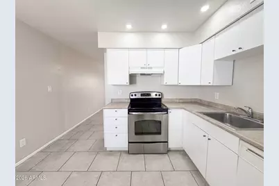 308 E Vogel Avenue #6, Phoenix, AZ 85020 - Photo 8