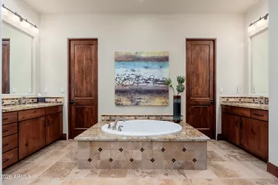 9166 E Hoverland Road, Scottsdale, AZ 85255 - Photo 18