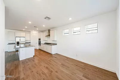 14766 W Honeysuckle Drive, Surprise, AZ 85387 - Photo 8