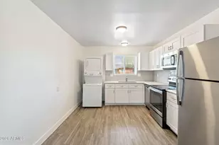 1707 N 18th St, Phoenix, AZ 85006 - Photo 8