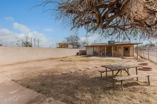 2018 S 3rd Dr, Phoenix, AZ 85003 - Photo 16