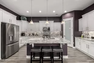 18427 W Clinton St, Surprise, AZ 85388 - Photo 14