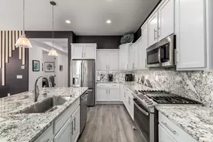 18427 W Clinton St, Surprise, AZ 85388 - Photo 16