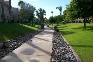 9445 N 94th Pl, Scottsdale, AZ 85258 - Photo 6