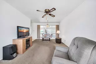 11622 N Desert Hills Dr W, Sun City, AZ 85351 - Photo 10