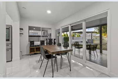 3938 E Cheery Lynn Road, Phoenix, AZ 85018 - Photo 18