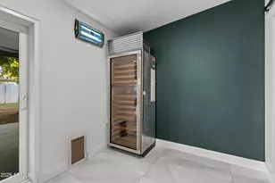 3938 E Cheery Lynn Rd, Phoenix, AZ 85018 - Photo 20