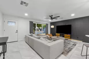 3938 E Cheery Lynn Rd, Phoenix, AZ 85018 - Photo 6