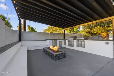 3938 E Cheery Lynn Road, Phoenix, AZ 85018 - Photo 34