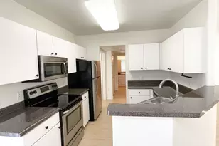 1295 N Ash St, Gilbert, AZ 85233 - Photo 6